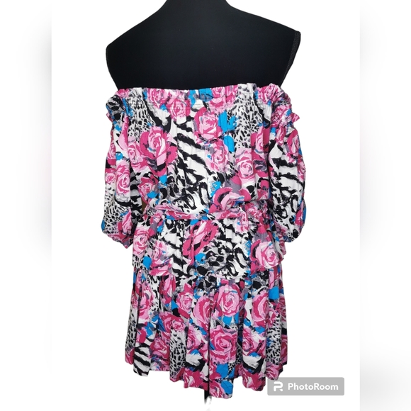 Queen the Label Floral Mumtum Skirt and Off-Shoulder Top set Size S - Picture 2 of 9